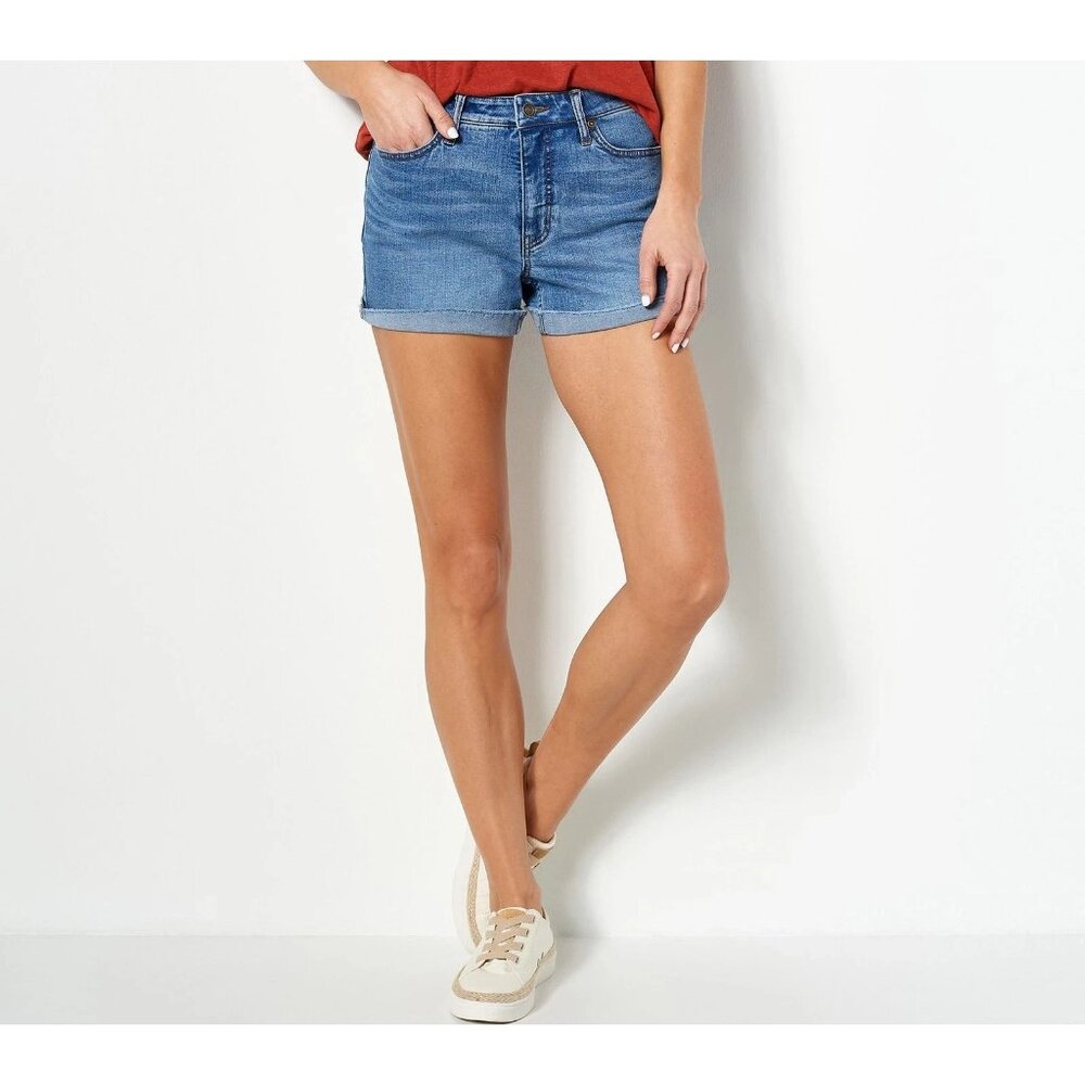 Candace Cameron Bure Women's Plus Sz Shorts 20 Regular Pacific Denim Blue